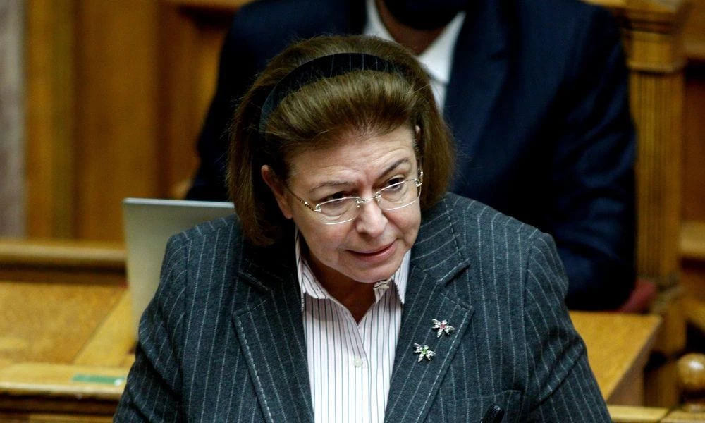 Ελληνικό MeToo: "Casus belli" στον καλλιτεχνικό κόσμο για τη Λίνα Μενδώνη